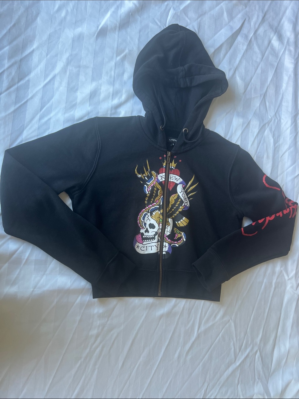 Black Ed hardy Graphic Cropped Zip-Up Hoodie with Skull & Snake Design